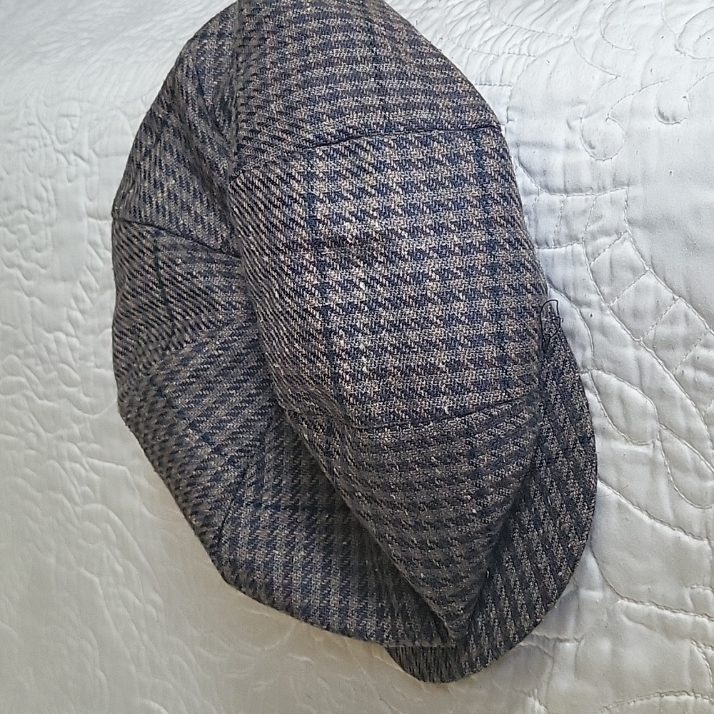 ARTHUR PAYNE. Department: Men. Theme: Designer. Fabric Type: Tweed